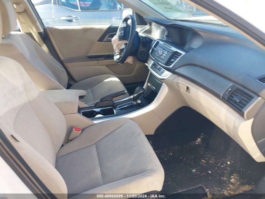 2013 HONDA ACCORD VIN: 1HGCR2F33DA232013