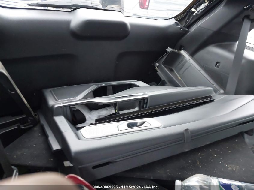 Image 12 of 2020 Ford Explorer  salvage vehicle - Lot #40869295 at IAAI