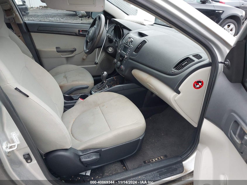2013 KIA FORTE LX - KNAFT4A28D5708818