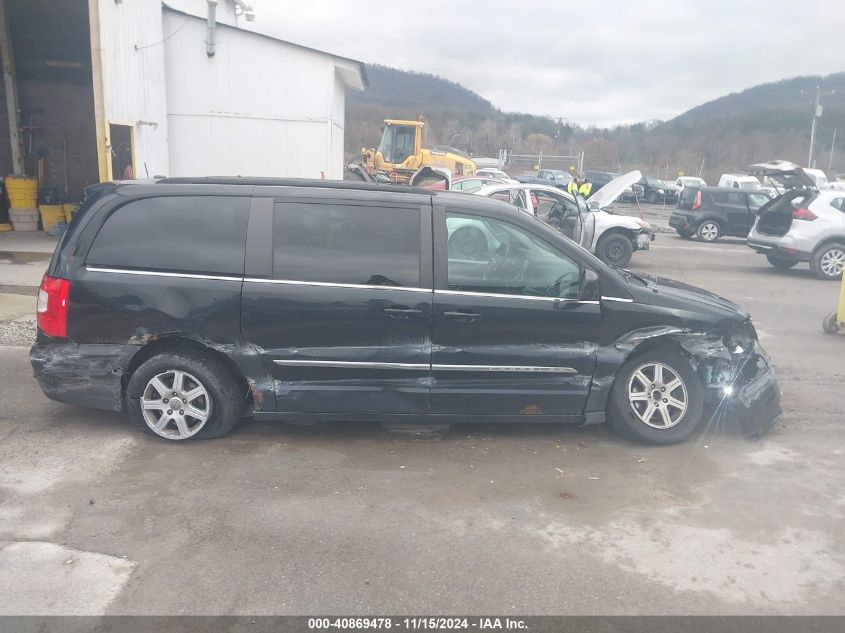 2011 Chrysler Town & Country Touring VIN: 2A4RR5DG8BR677169 Lot: 40869478