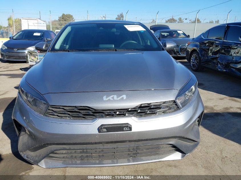 2023 Kia Forte Lxs VIN: 3KPF24AD3PE572923 Lot: 40869502