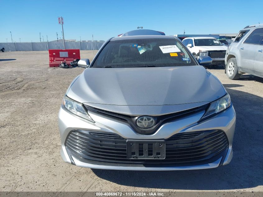 2018 Toyota Camry Le VIN: JTNB11HKXJ3015456 Lot: 40869672