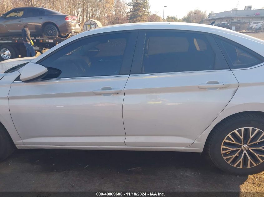 2019 Volkswagen Jetta 1.4T R-Line/1.4T S/1.4T Se VIN: 3VWCB7BUXKM136486 Lot: 40869685