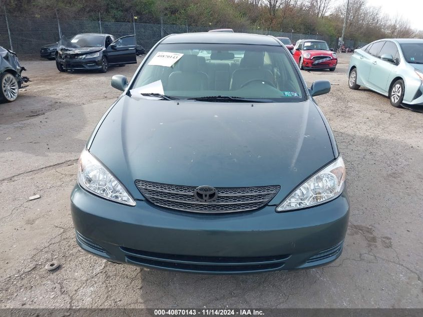 2004 Toyota Camry Le VIN: 4T1BE32K74U337687 Lot: 40870143