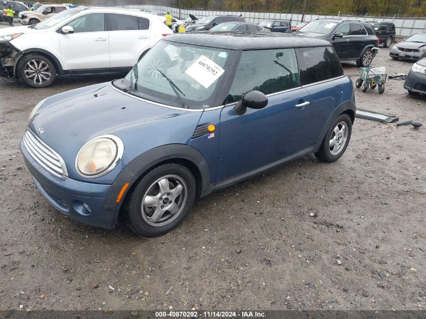 2010 Mini Cooper VIN: WMWMF3C5XATZ60917 Lot: 40870292