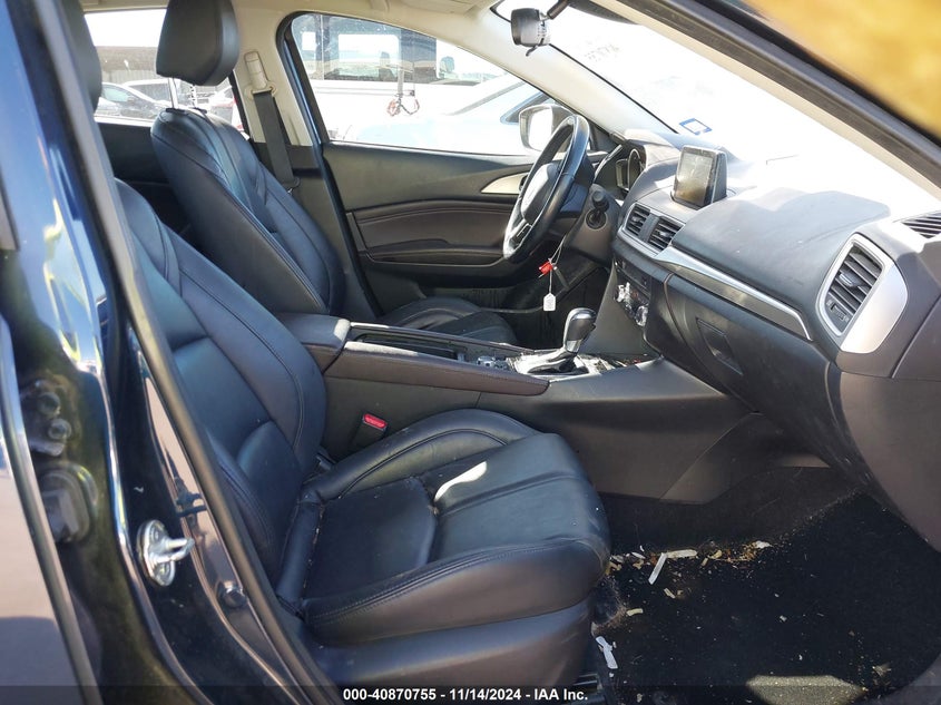 2018 MAZDA MAZDA3 TOURING - 3MZBN1V37JM172816