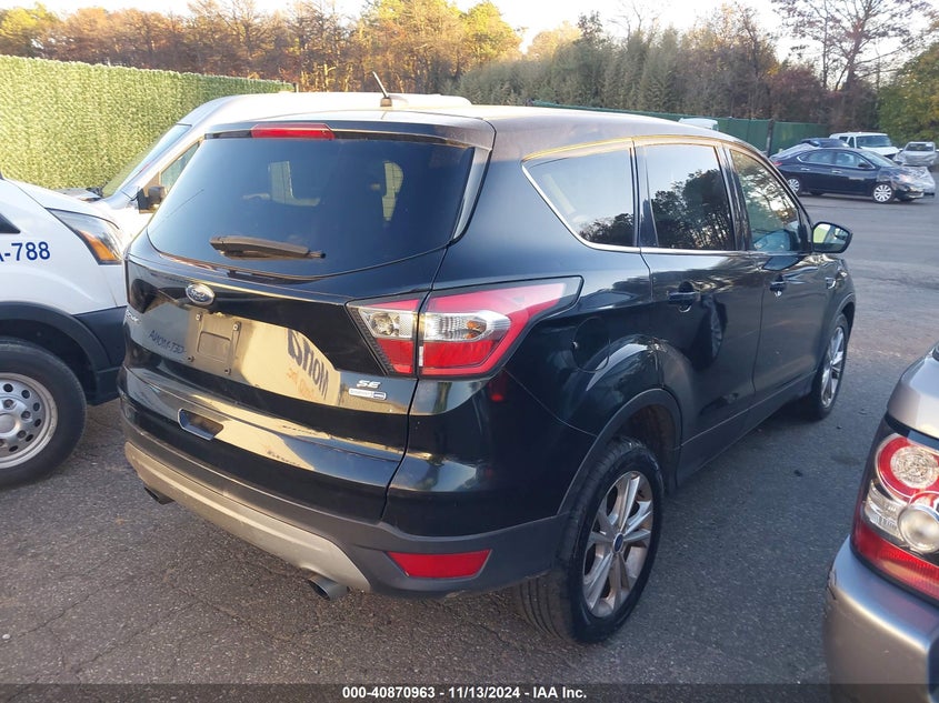 VIN 1FMCU9G97HUB33980 2017 FORD ESCAPE SE