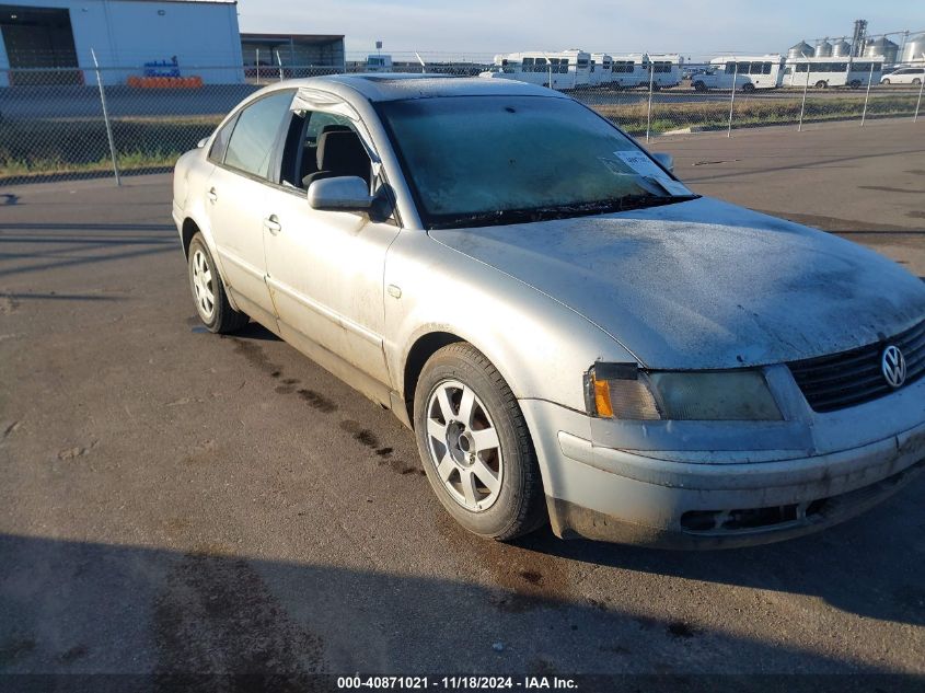 2000 Volkswagen Passat Gls VIN: WVWMA23B4YP158237 Lot: 40871021