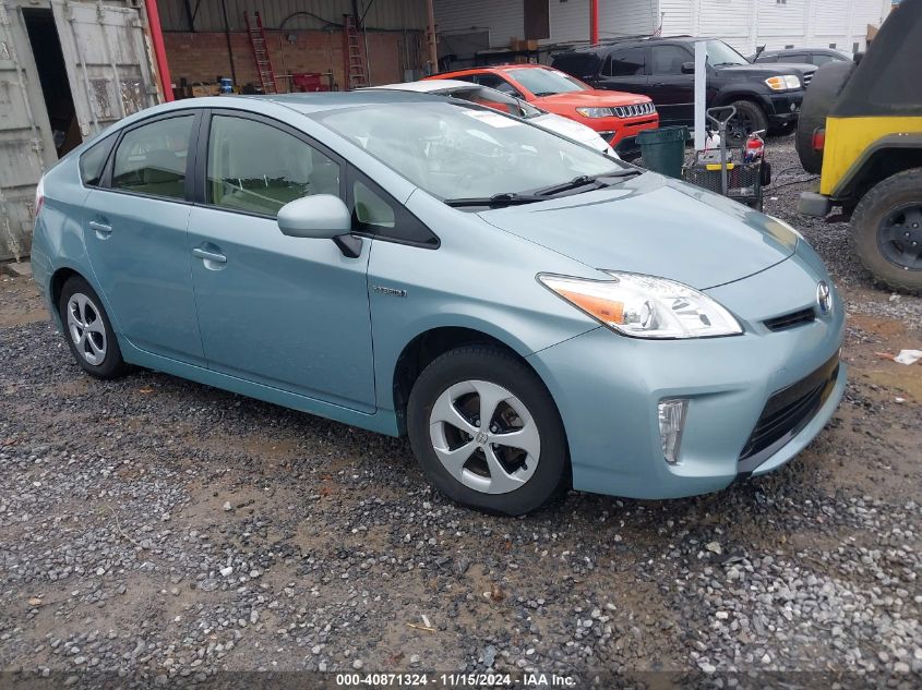 VIN JTDKN3DU3E1845371 2014 Toyota Prius no.1