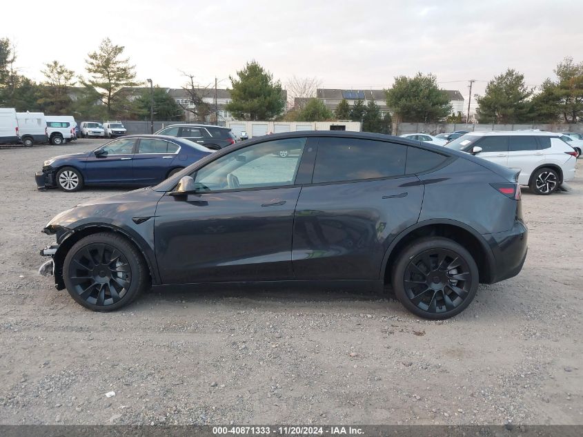 2024 Tesla Model Y Long Range Dual Motor All-Wheel Drive/Rwd VIN: 7SAYGDED3RF160506 Lot: 40871333