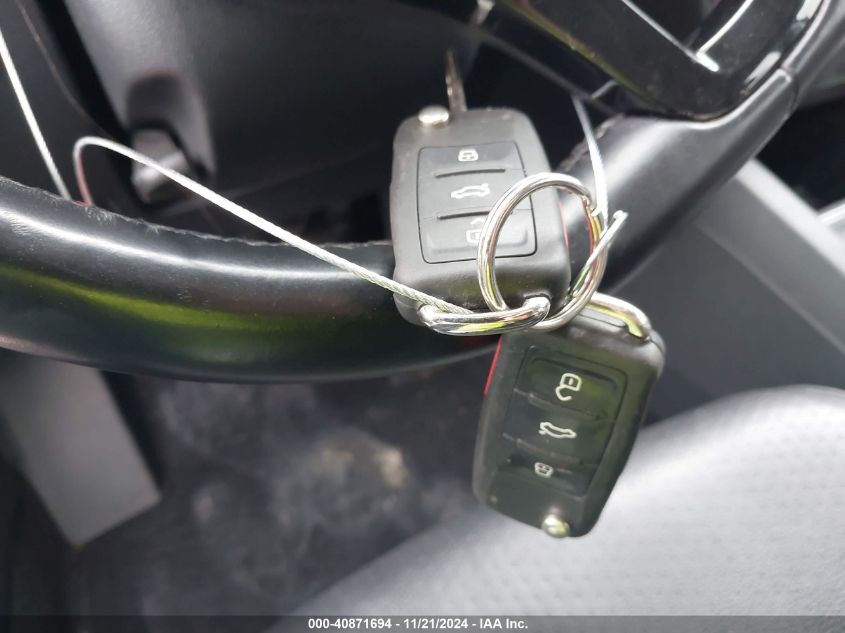 2016 VOLKSWAGEN JETTA SE - 3VWD67AJ1GM250819