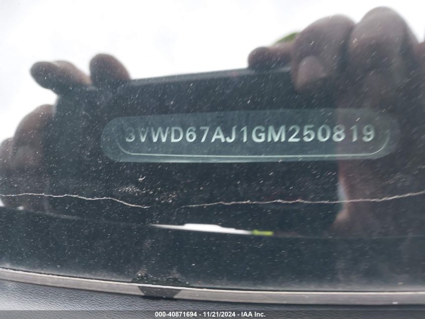 2016 VOLKSWAGEN JETTA SE - 3VWD67AJ1GM250819