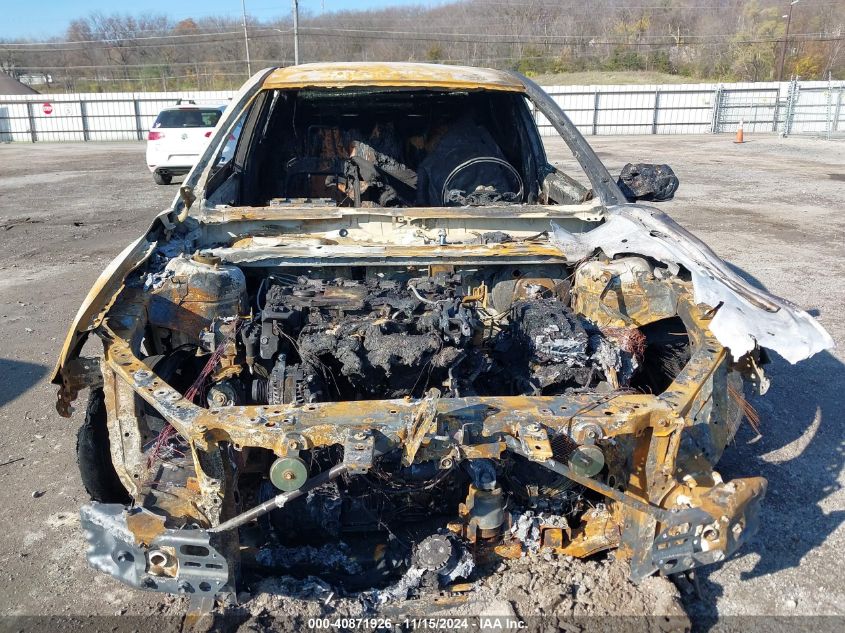 2018 TOYOTA CAMRY LE - JTNB11HK6J3070079