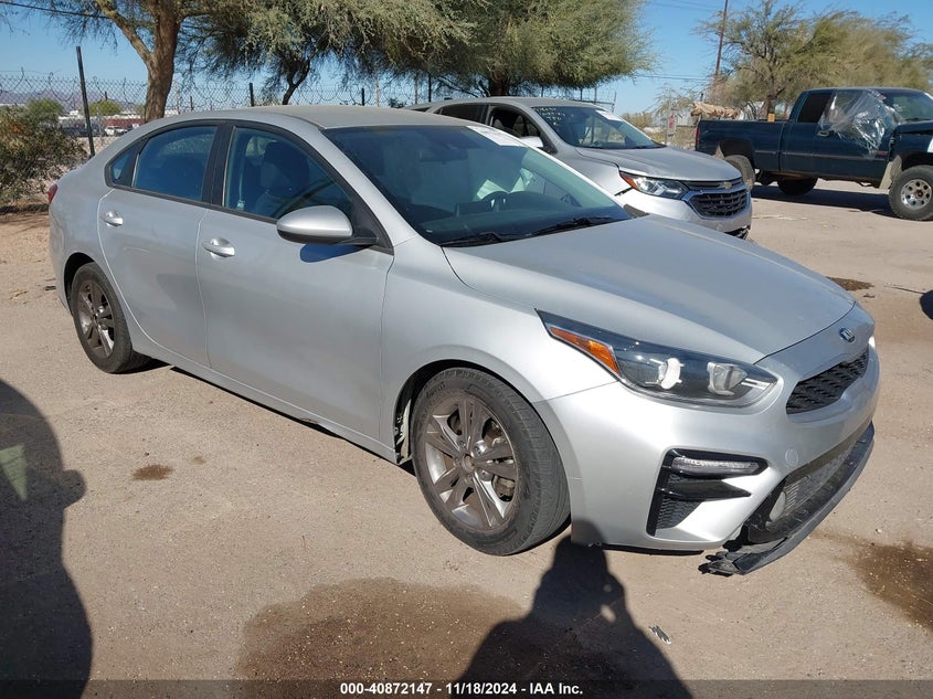 2021 KIA FORTE  (VIN: 3KPF24AD1ME271983)
