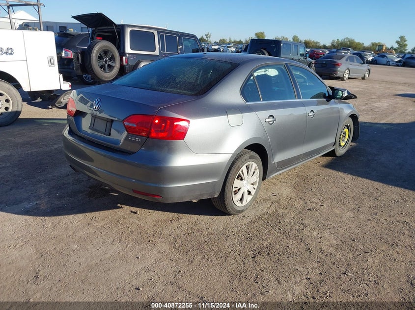 2013 VOLKSWAGEN JETTA VIN: 3VWDX7AJXDM311402