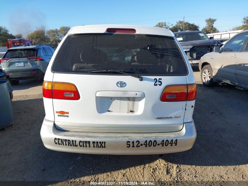 2000 Toyota Sienna Le/Xle VIN: 4T3ZF13C0YU199897 Lot: 40872337