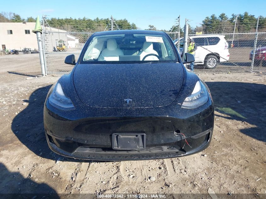 2022 Tesla Model Y Long Range Dual Motor All-Wheel Drive VIN: 7SAYGAEE1NF467559 Lot: 40872342