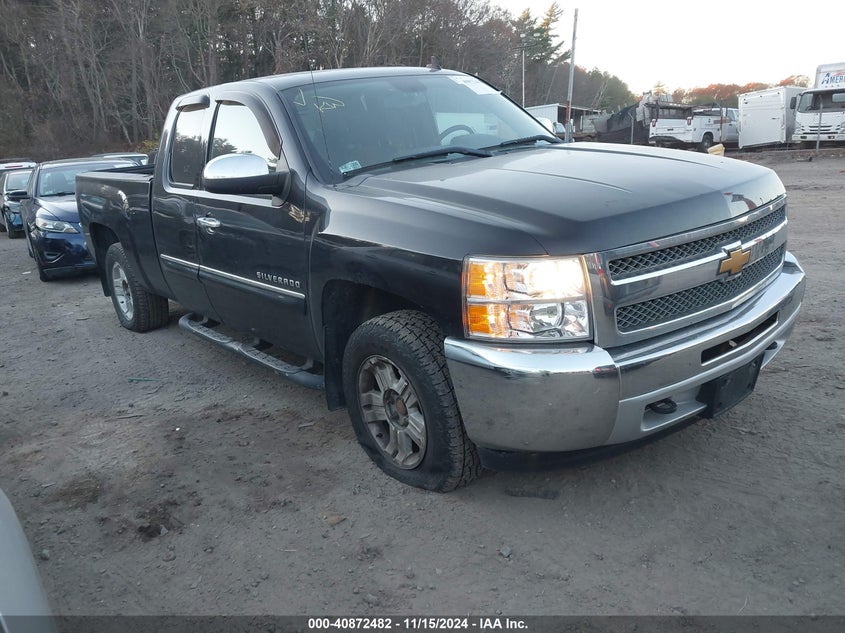 2013 CHEVROLET SILVERADO 1500 VIN: 1GCRKSE73DZ242396