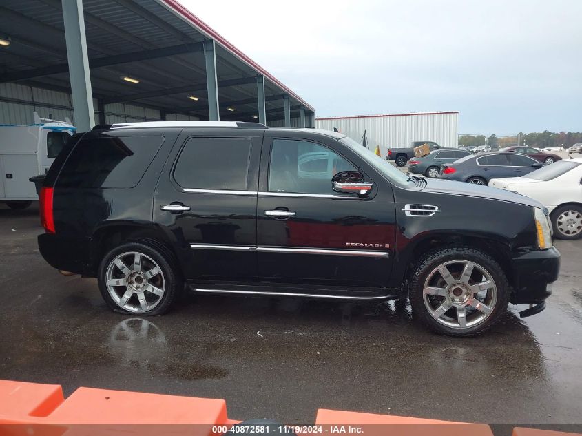 2008 Cadillac Escalade Standard VIN: 1GYEC63878R158290 Lot: 40872581