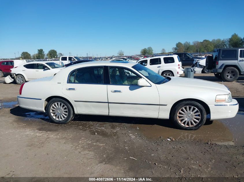 2004 Lincoln Town Car Ultimate VIN: 1LNHM83W14Y609381 Lot: 40872606