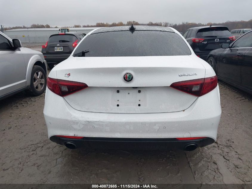 2018 Alfa Romeo Giulia Ti Lusso Awd VIN: ZARFAEEN4J7570302 Lot: 40872685