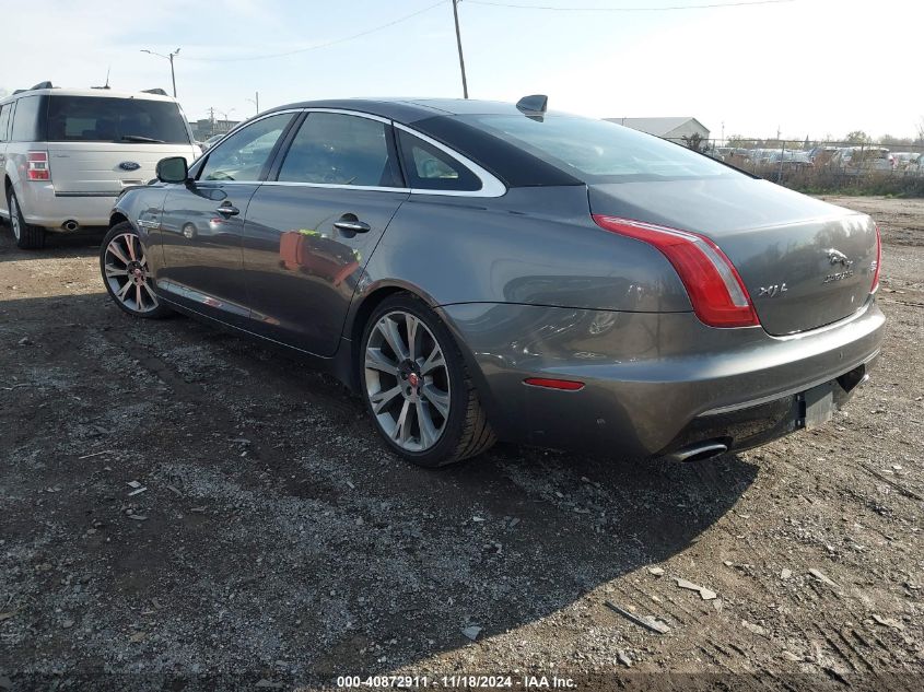 VIN SAJWJ2GD2G8V94244 2016 JAGUAR XJ no.3