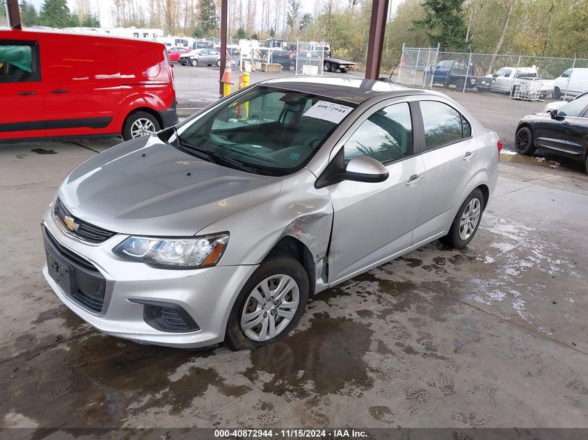 VIN 1G1JB5SH5J4117333 2018 CHEVROLET SONIC LS AUTO