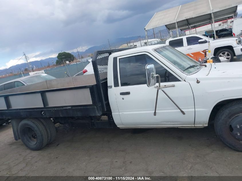 1987 Toyota Pickup Cab Chassis Rn75 VIN: JT5RN75T7H0016594 Lot: 40873100