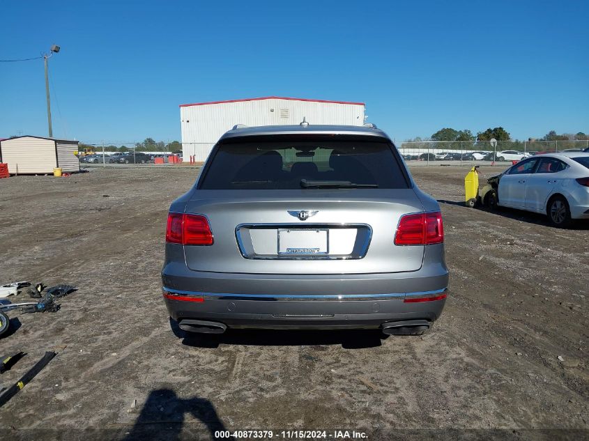 2018 Bentley Bentayga Activity Edition/Black Edition/Mulliner/Onyx Edition/W12 VIN: SJAAC2ZV4JC021716 Lot: 40873379