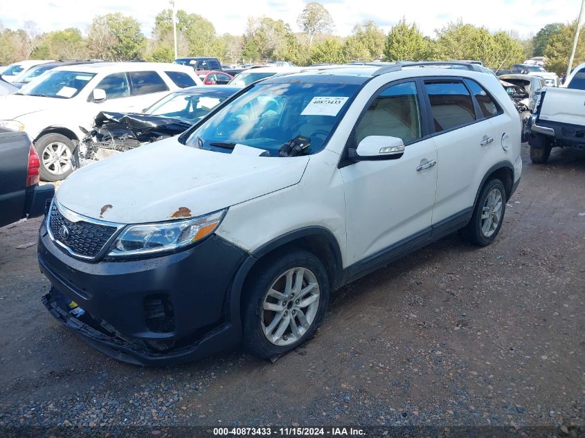 VIN 5XYKT3A61FG566949 2015 KIA Sorento, LX no.2