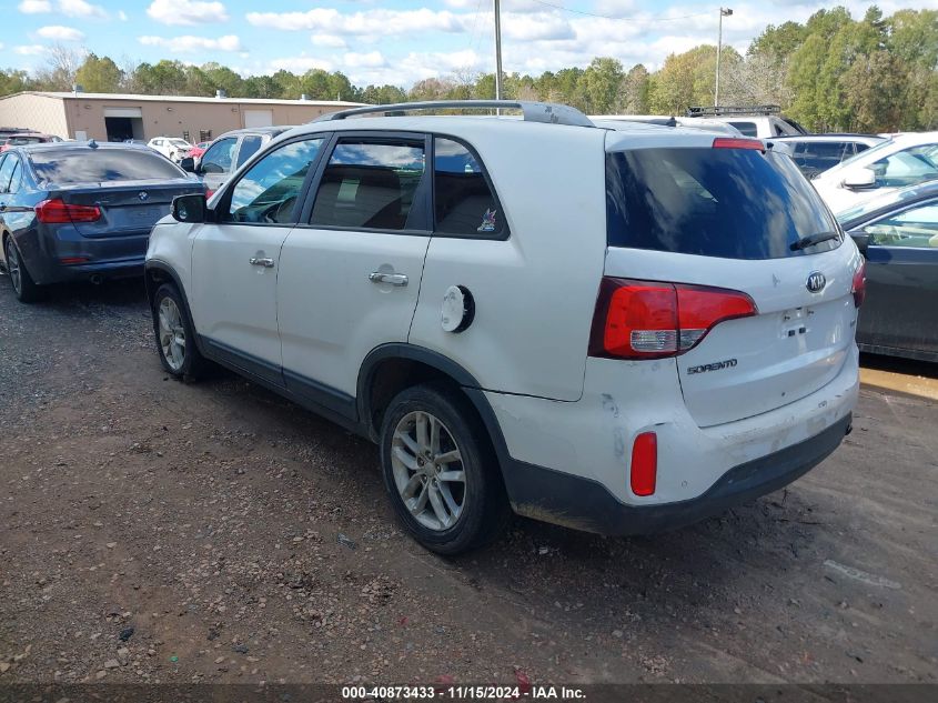 VIN 5XYKT3A61FG566949 2015 KIA Sorento, LX no.3