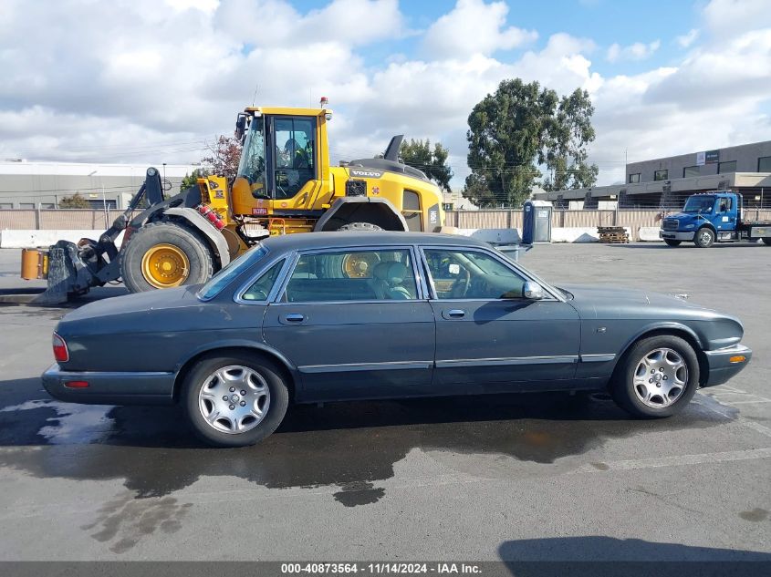 2001 Jaguar Xj8 Vanden Plas VIN: SAJDA24C61LF25373 Lot: 40873564