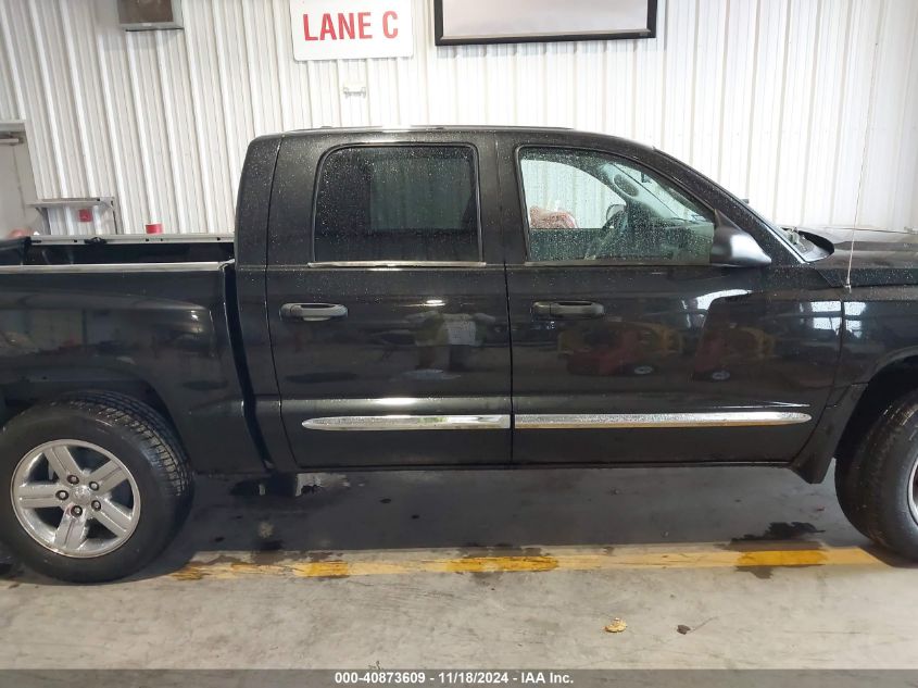 2008 Dodge Dakota Quad Laramie VIN: 1D7HW58N38S633273 Lot: 40873609