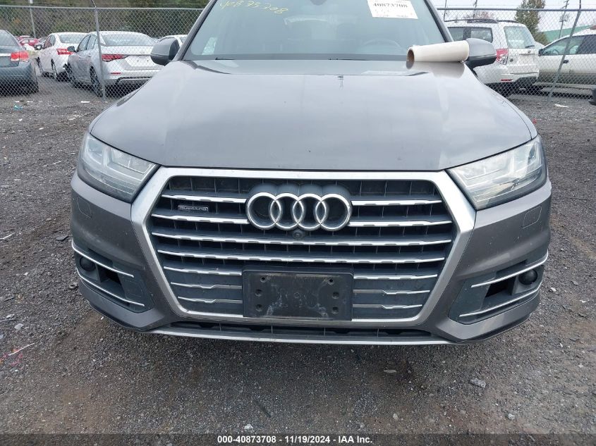 2018 Audi Q7 3.0T Premium VIN: WA1VAAF73JD042938 Lot: 40873708