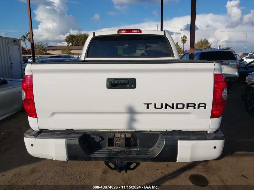 2018 Toyota Tundra Sr5 5.7L V8 VIN: 5TFDW5F16JX776543 Lot: 40874026