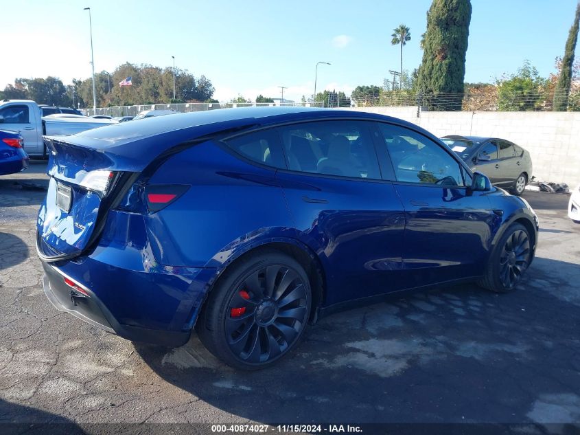 VIN 7SAYGDEF5NF559607 2022 Tesla Model Y, Performan... no.14