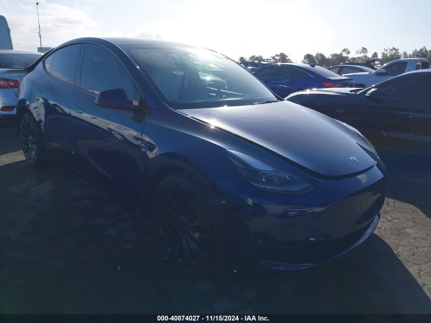 VIN 7SAYGDEF5NF559607 2022 Tesla Model Y, Performan... no.1