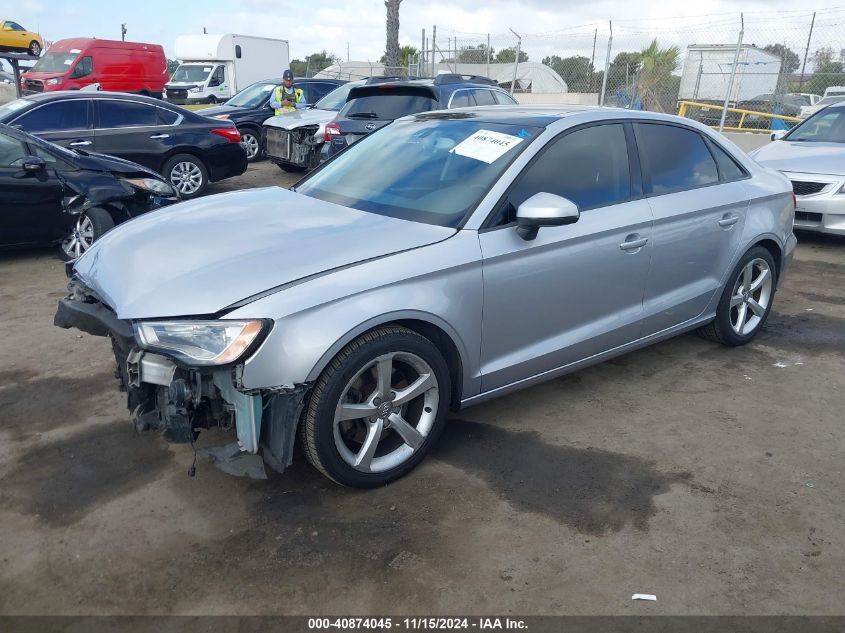 VIN WAUACGFFXF1074106 2015 AUDI A3 no.2