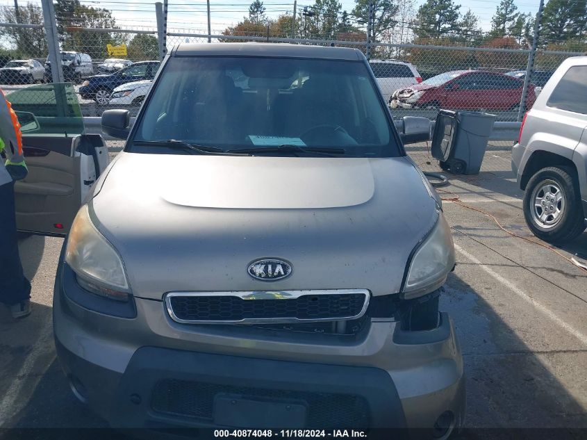 2010 Kia Soul + VIN: KNDJT2A28A7190386 Lot: 40874048