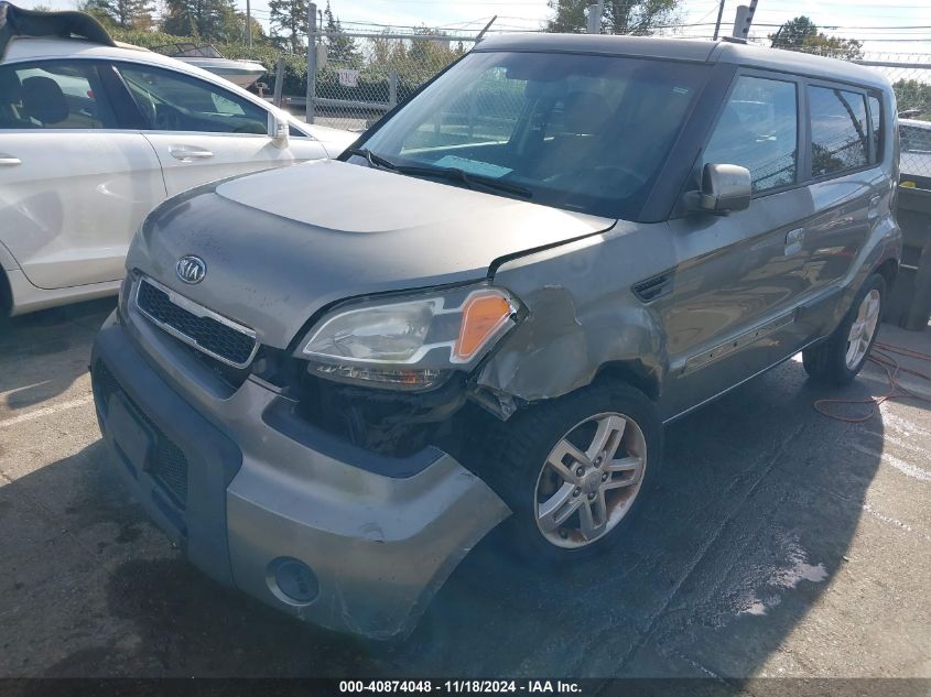 2010 Kia Soul + VIN: KNDJT2A28A7190386 Lot: 40874048