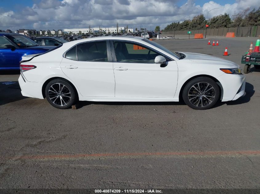 2018 Toyota Camry Se VIN: JTNB11HK1J3049575 Lot: 40874209