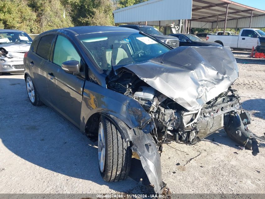 2016 Ford Focus Se VIN: 1FADP3K27GL233921 Lot: 40874248