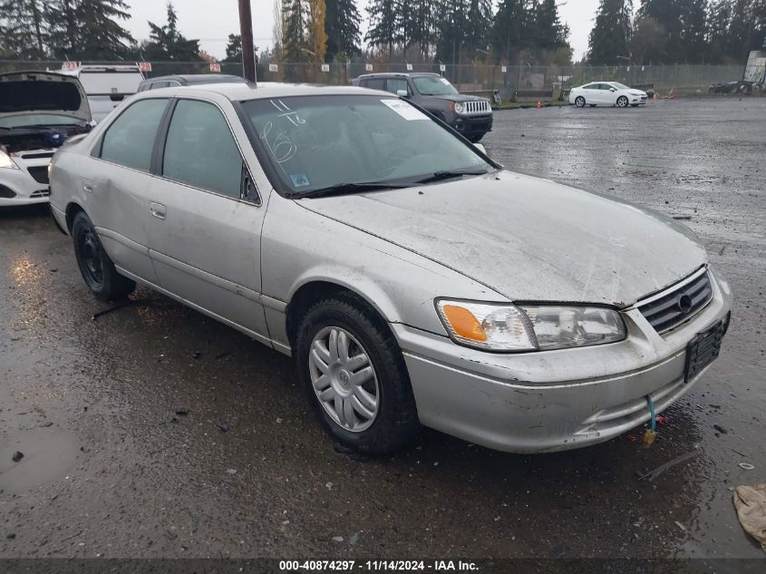 2001 Toyota Camry Le VIN: 4T1BG22K21U064867 Lot: 40874297