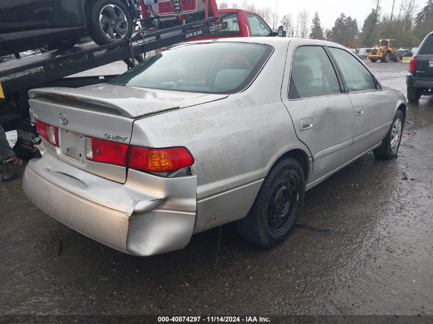 2001 Toyota Camry Le VIN: 4T1BG22K21U064867 Lot: 40874297