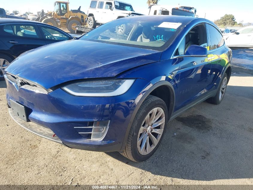 2016 Tesla Model X 75D/P100D/P90D VIN: 5YJXCBE44GF003251 Lot: 40874467