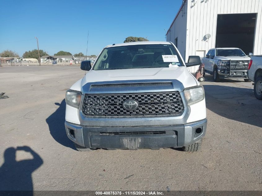 2019 Toyota Tundra Sr5 5.7L V8 VIN: 5TFDW5F11KX819400 Lot: 40875375