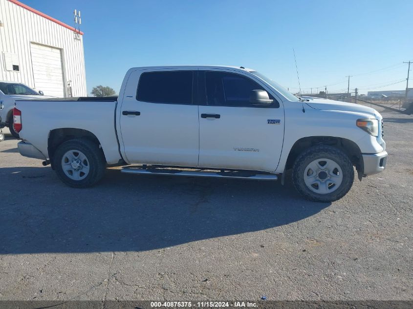 2019 Toyota Tundra Sr5 5.7L V8 VIN: 5TFDW5F11KX819400 Lot: 40875375