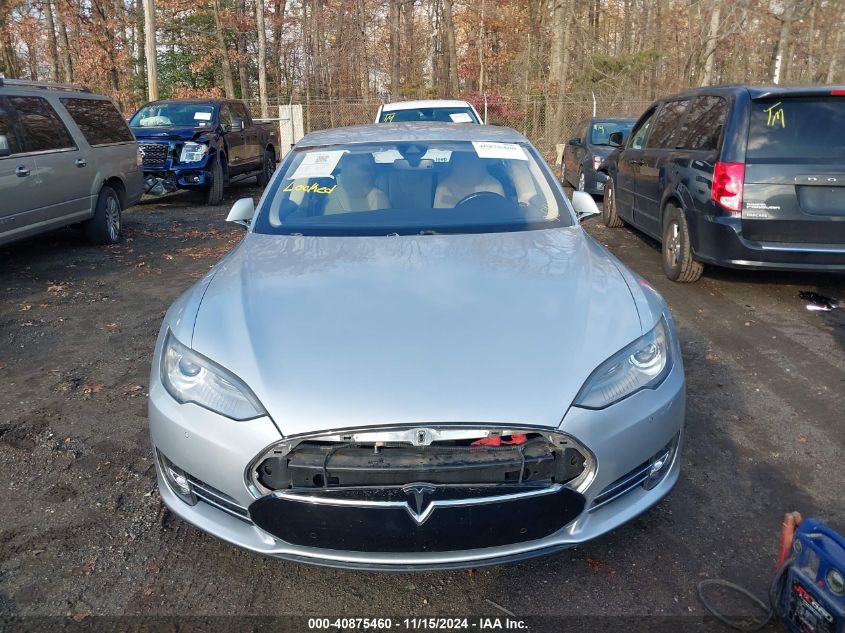 2015 Tesla Model S 60/70/85 VIN: 5YJSA1S15FF081153 Lot: 40875460