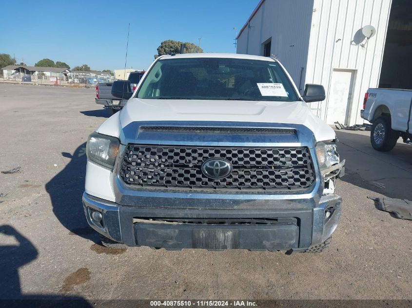 2019 Toyota Tundra Sr5 5.7L V8 VIN: 5TFDW5F16KX818940 Lot: 40875510