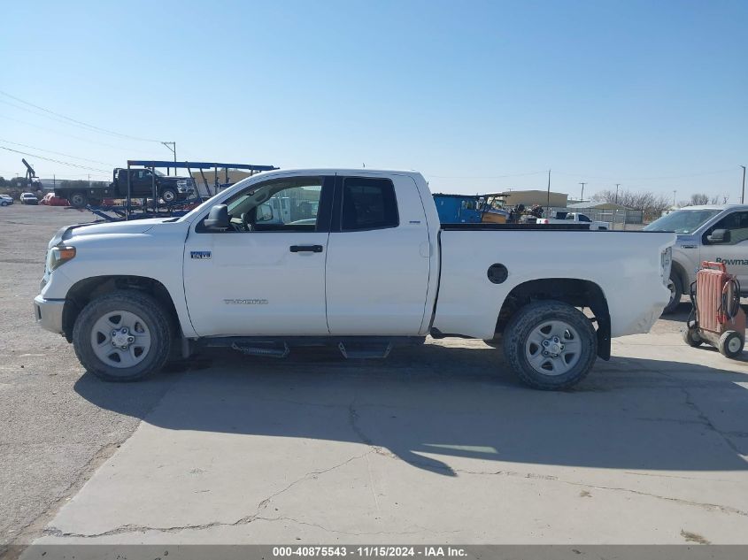 2018 Toyota Tundra Sr5 5.7L V8 VIN: 5TFUW5F16JX766739 Lot: 40875543